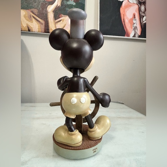Vintage Walt Disney World Steamboat Willie Mickey Mouse Bobblehead Resin Figure